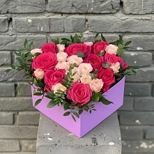 Цветочная композиция из Розы в коробке в Захарово Одинцовского района