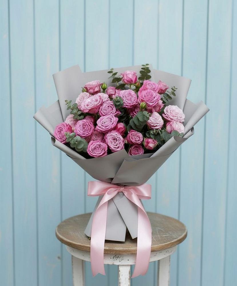 Букет цветов из: Розы в Захарово Одинцовского района