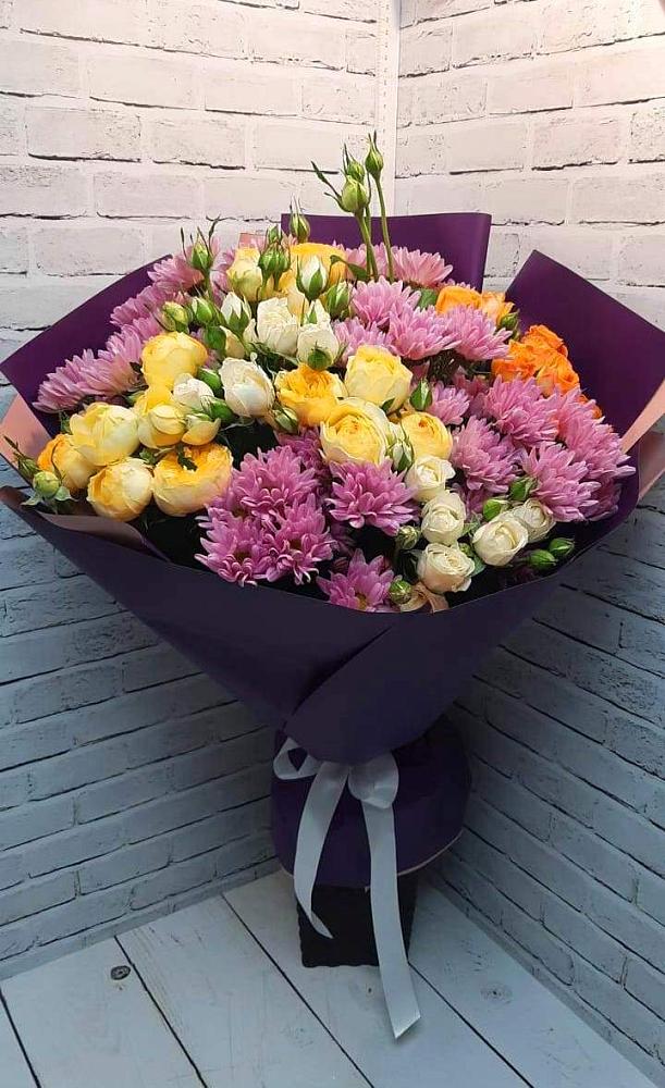 Букет цветов из: Хризантемы и Розы в Захарово Одинцовского района