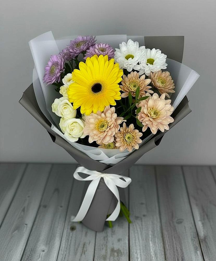 Букет цветов из: Розы, Герберы и Хризантемы в Захарово Одинцовского района