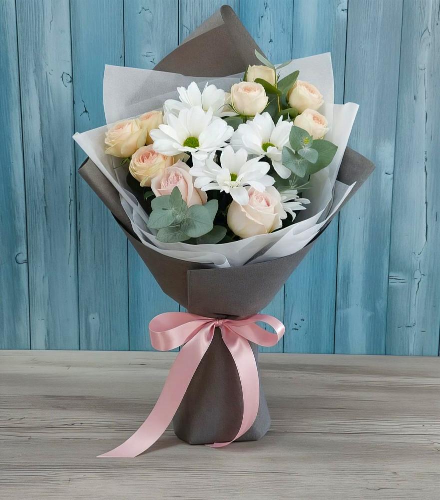 Букет цветов из: Хризантемы и Розы в Захарово Одинцовского района