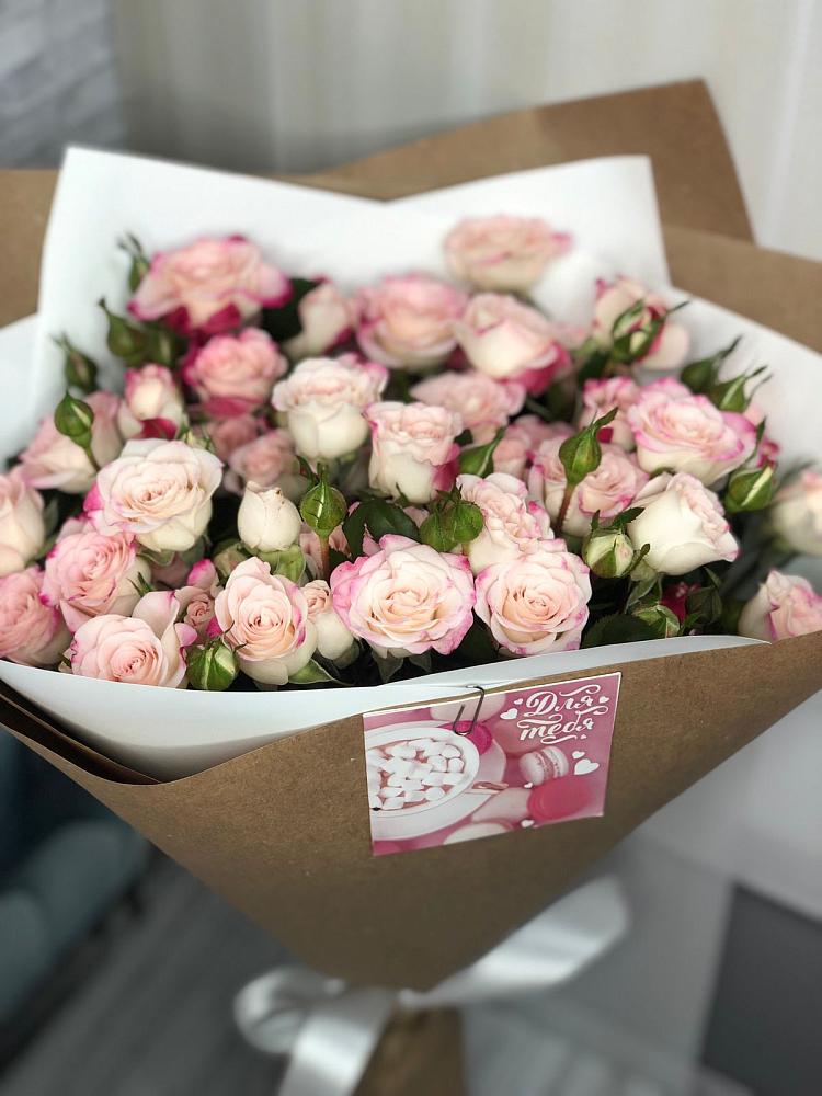 Букет цветов из: Розы в Захарово Одинцовского района