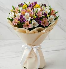 Букет цветов из:  Альстромерии в Захарово Одинцовского района