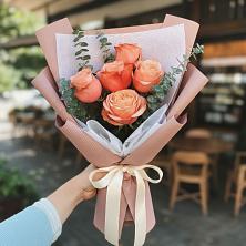 Букет цветов из:  Розы в Захарово Одинцовского района