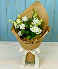 Букет цветов из:  Хризантемы и Лизиантусы в Захарово Одинцовского района