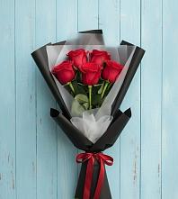 Букет цветов из:  Розы в Захарово Одинцовского района
