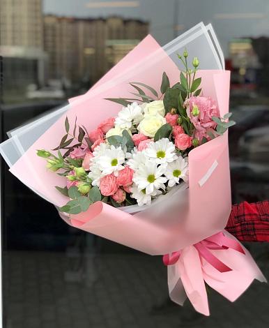 Букет цветов из: Розы, Лизиантусы и Хризантемы в Захарово Одинцовского района