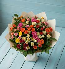 Букет Микс из разноцветных кустовых роз в Захарово Одинцовского района